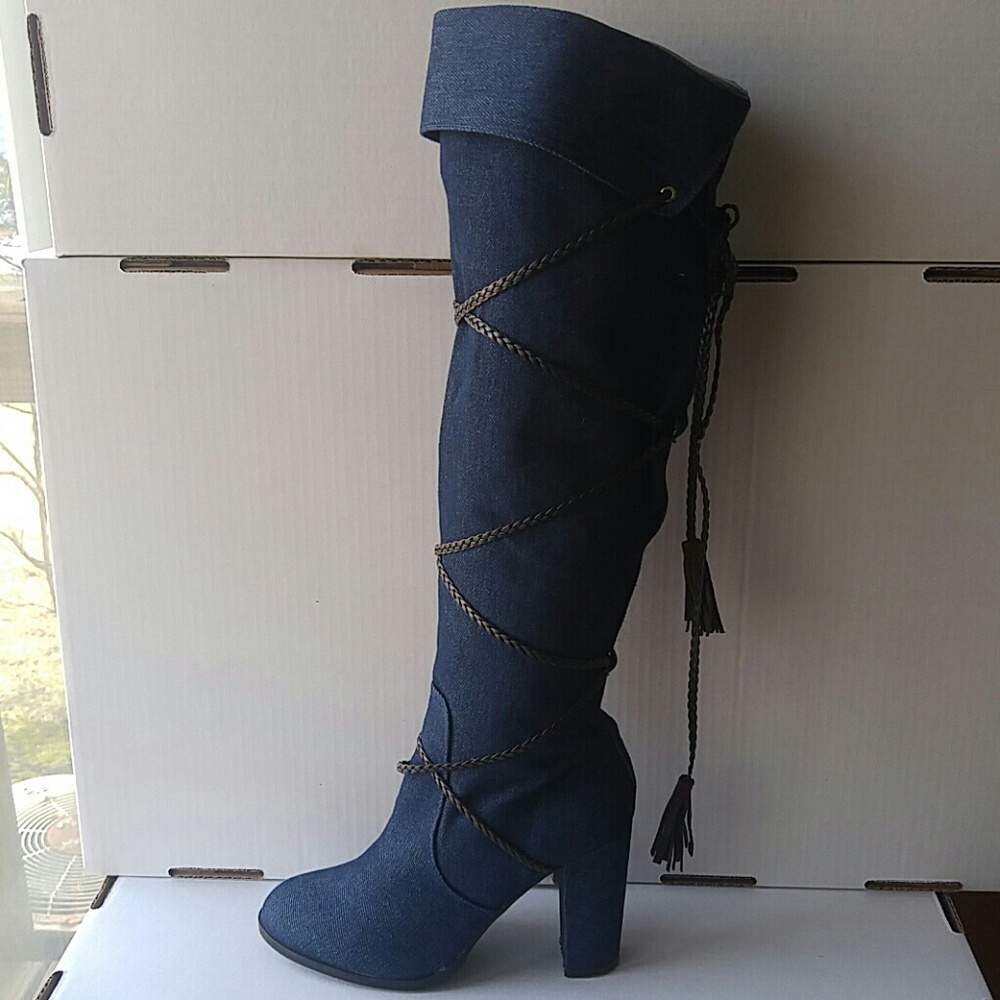 Stylish Denim Heeled Boots with Wrap-Around Detail